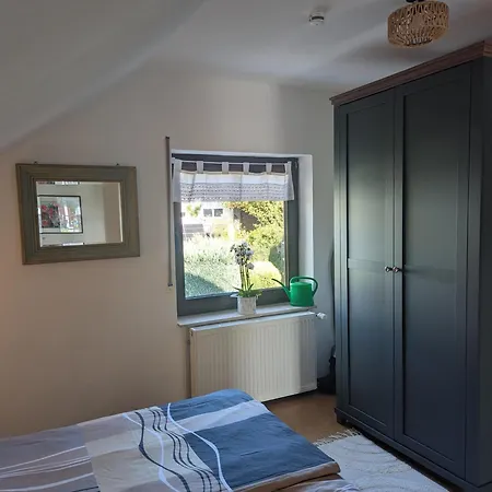 Am Maarberg In * Ulmen